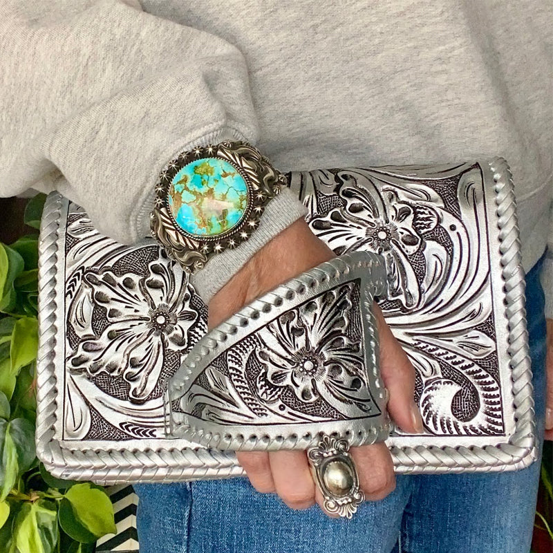 Clutch im Western-Stil „Silver Flower Dance“