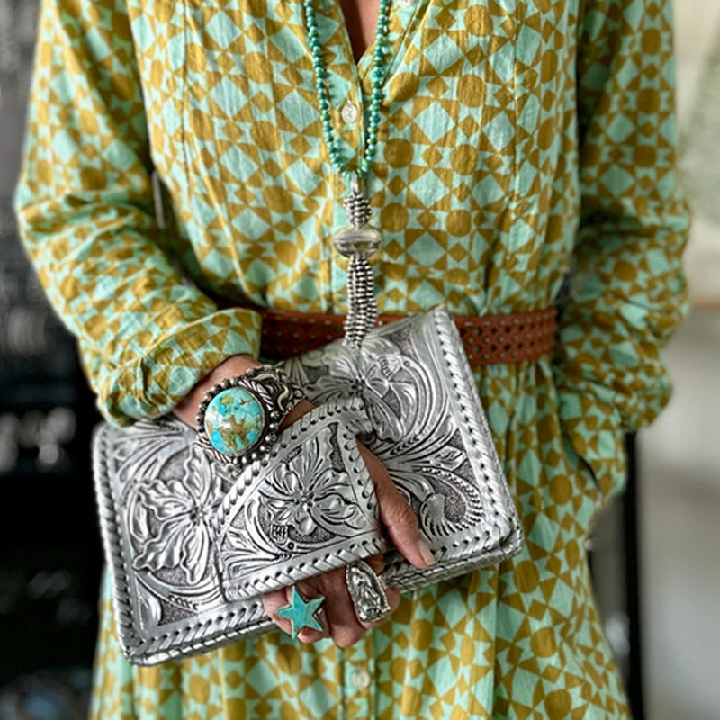 Clutch im Western-Stil „Silver Flower Dance“