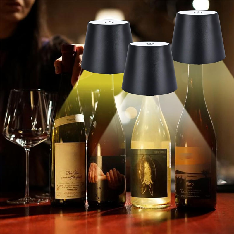 Weinflaschen Kunst Tischlampe