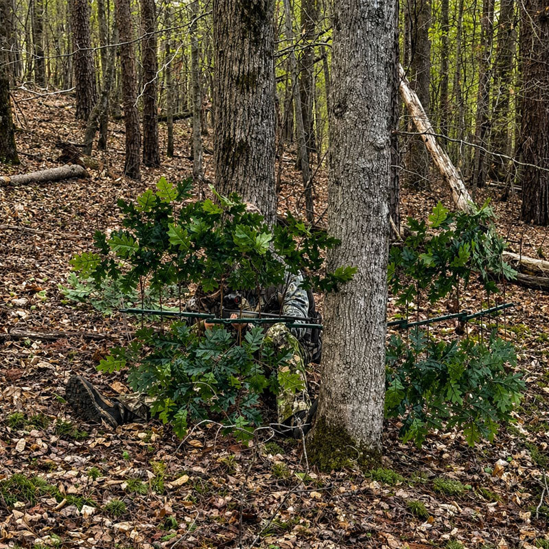Jagd-Tarnstand mit Astverblendung