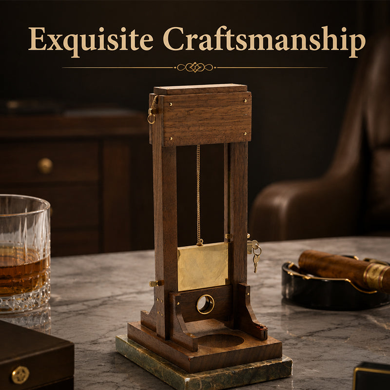 Vintage Guillotine-Tischaccessoire – Dekoratives Holz- & Metallobjekt mit integriertem Ablagetablett