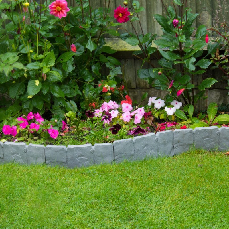Gartenstützzaun aus Kunststoff