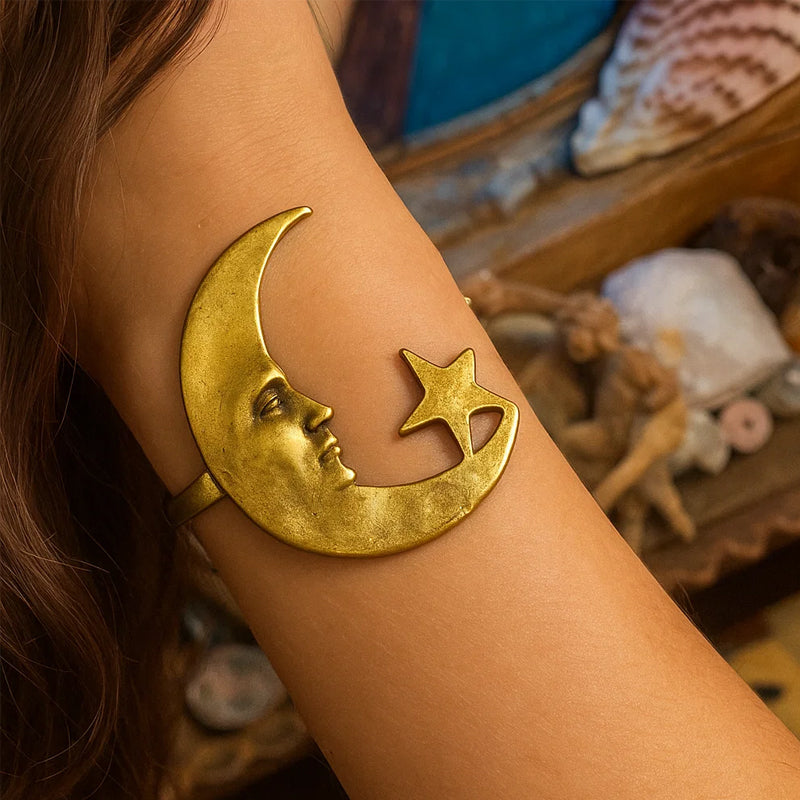Offenes Armband mit Stern- und Mondmuster