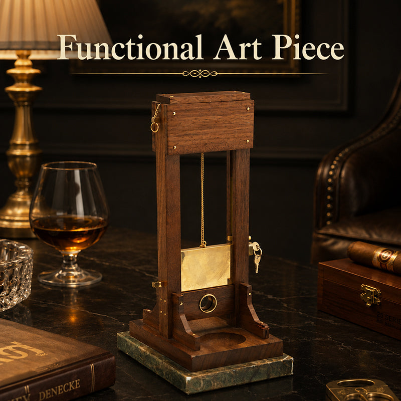 Vintage Guillotine-Tischaccessoire – Dekoratives Holz- & Metallobjekt mit integriertem Ablagetablett