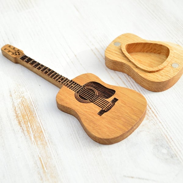 Plektrumbox aus Holz für Akustikgitarren🎸